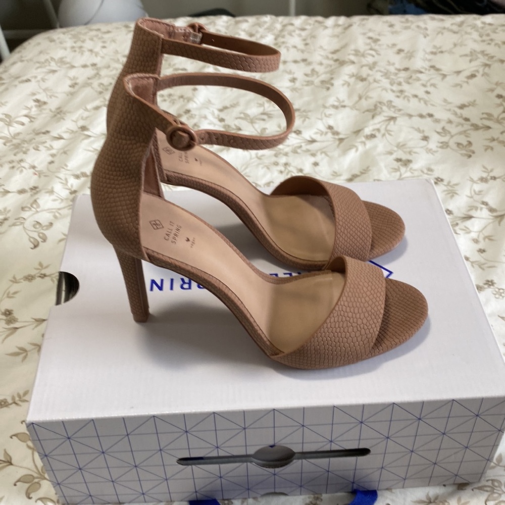 Open toe heels - Picture 5 of 5